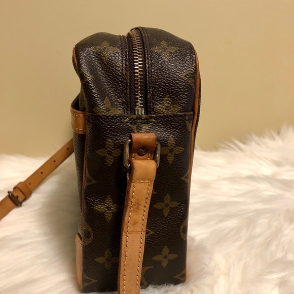 ❌SOLD❌Louis Vuitton Trocadero - Picture 3 of 10